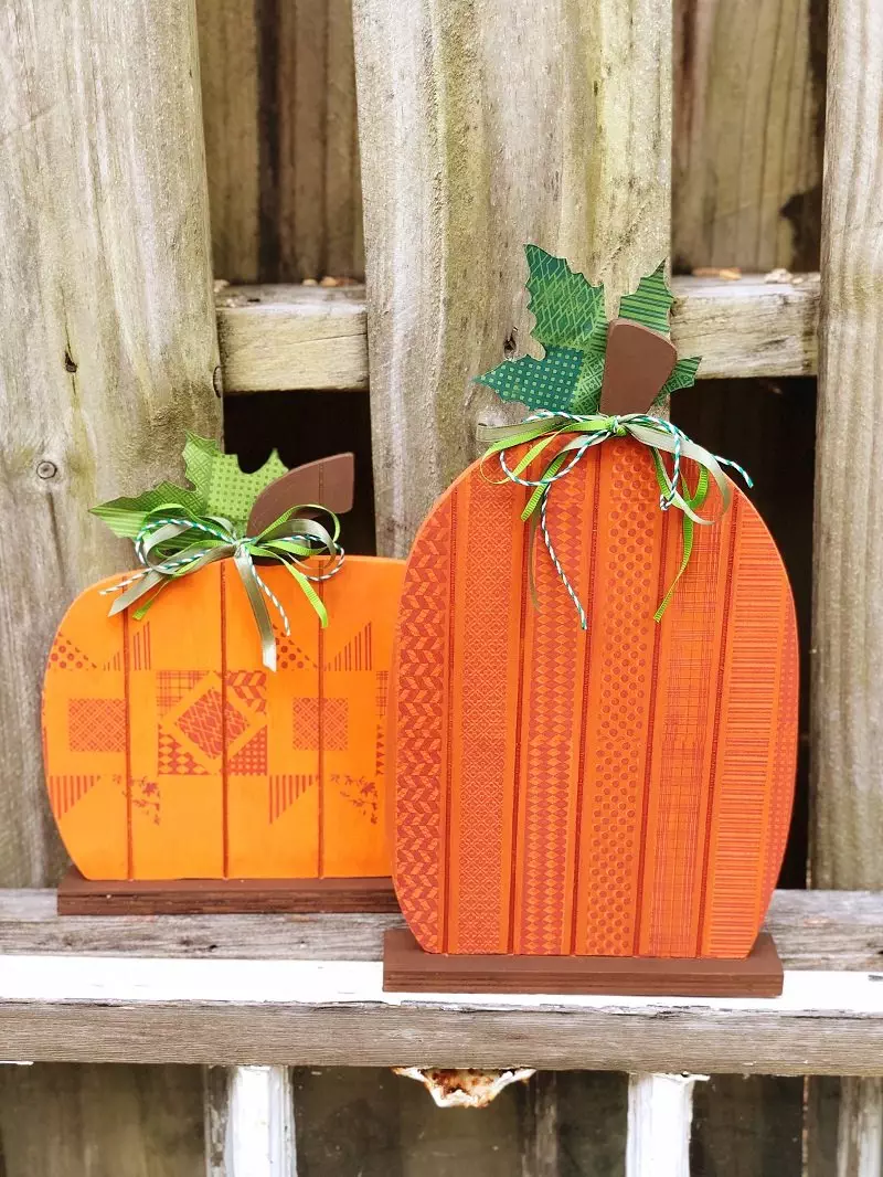 Creatively Beth Faux Quilted Wooden Pallet Pumpkins