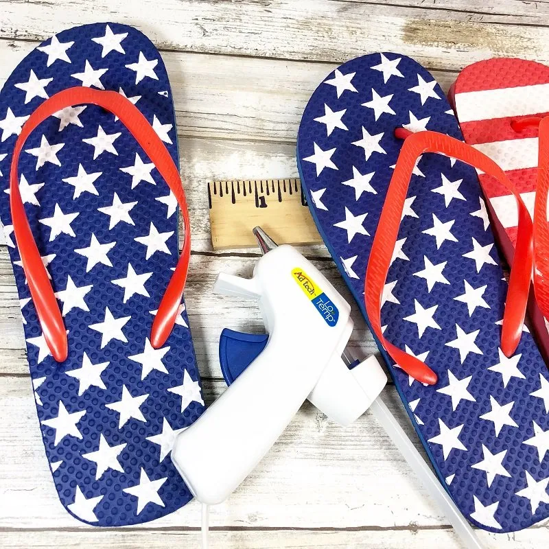 Dollar Tree Upcycled Flip Flop Freedom Sign