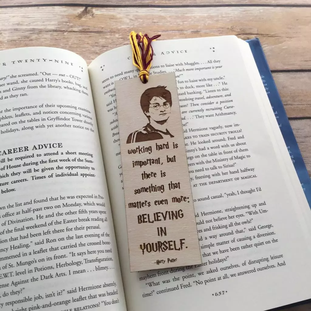 50+ BEST Harry Potter Crafts a Wizarding Round-Up