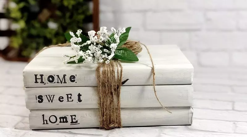 How to DIY Book Stack with Dollar Tree Supplies Creatively Beth #creativelybeth #dollartreecraft #homedecor #bookstack #diy