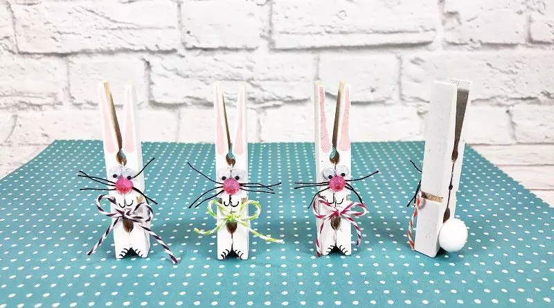 Dollar Tree Clothespin Bunnies Creatively Beth #creativelybeth #dollatreecrafts #eastercrafts #bunny #bunnies #clothespincrafts
