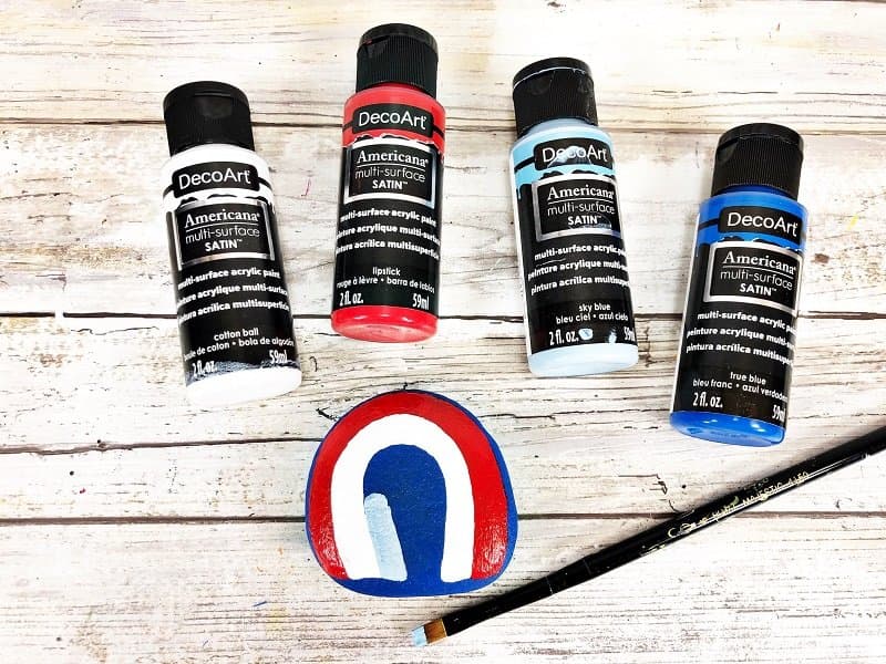 Patriotic Painted Rocks to Celebrate America