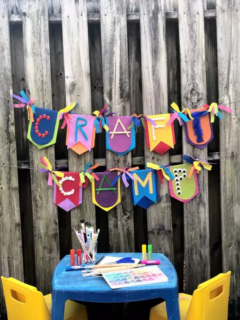 Summer Camp Inspired Banners with Oly*Fun from Fairfield World by Creatively Beth #creativelybeth #olyfun #madewithFFW #campcrafts #banners