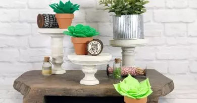 Easy Wooden Pedestals for a Farmhouse Tiered Tray by Creatively Beth #creativelybeth #tieredtray #wooden #pedestal #craft #farmhouse