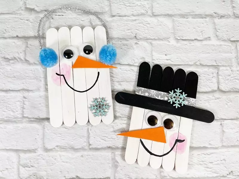 Dollar Tree Christmas DIY Craft Stick Snowman