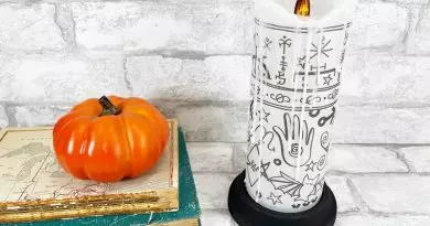 DIY Black Flame Candle Hocus Pocus Craft by Creatively Beth #creativelybeth #hocuspocus #craft #blackflamecandle #diy #sandersonsisters #hocuspocus2