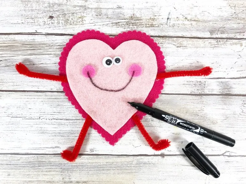 Dollar Tree Craft Felt Heart Pocket People