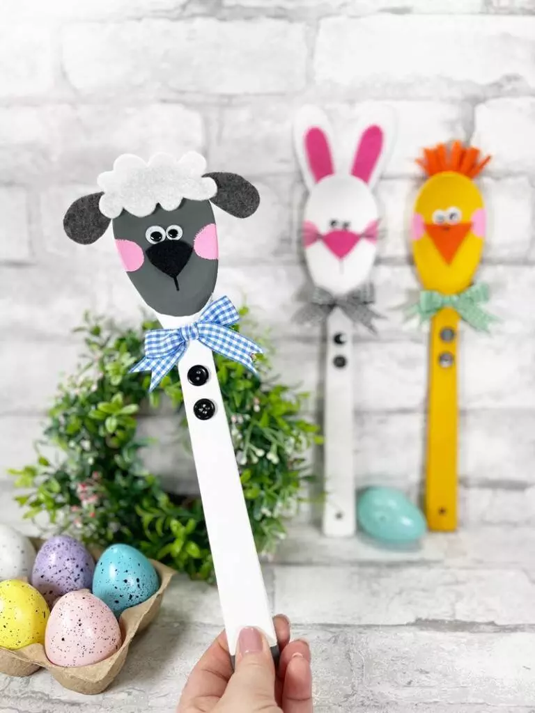 Dollar Tree Wooden Spoon Easter Trio Creatively Beth #creativelybeth #dollartree #woodenspoon #diy #craft #bunny #chick #lamb #easter