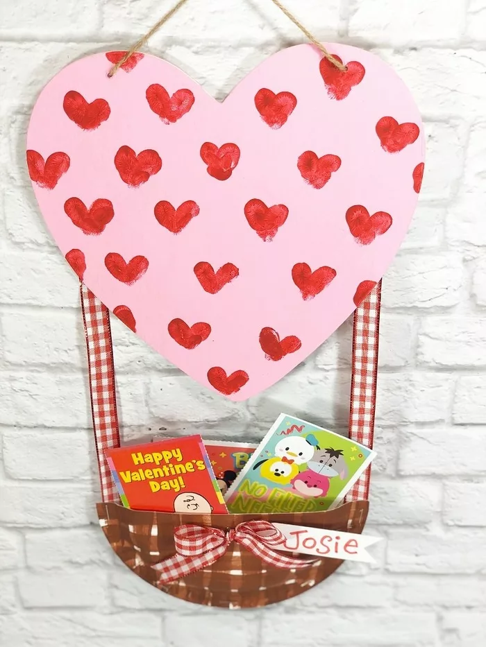 Balloons, 23 DIY Valentines Crafts for Boyfriend