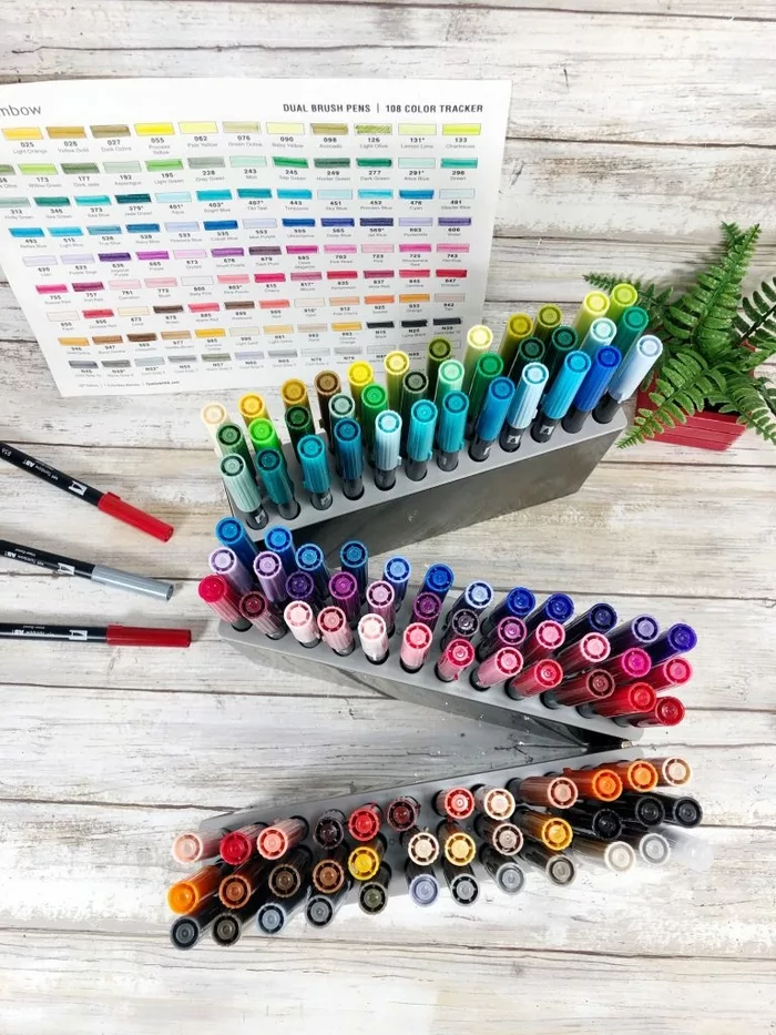 5 Ways How to Store Tombow Markers - Smiling Colors