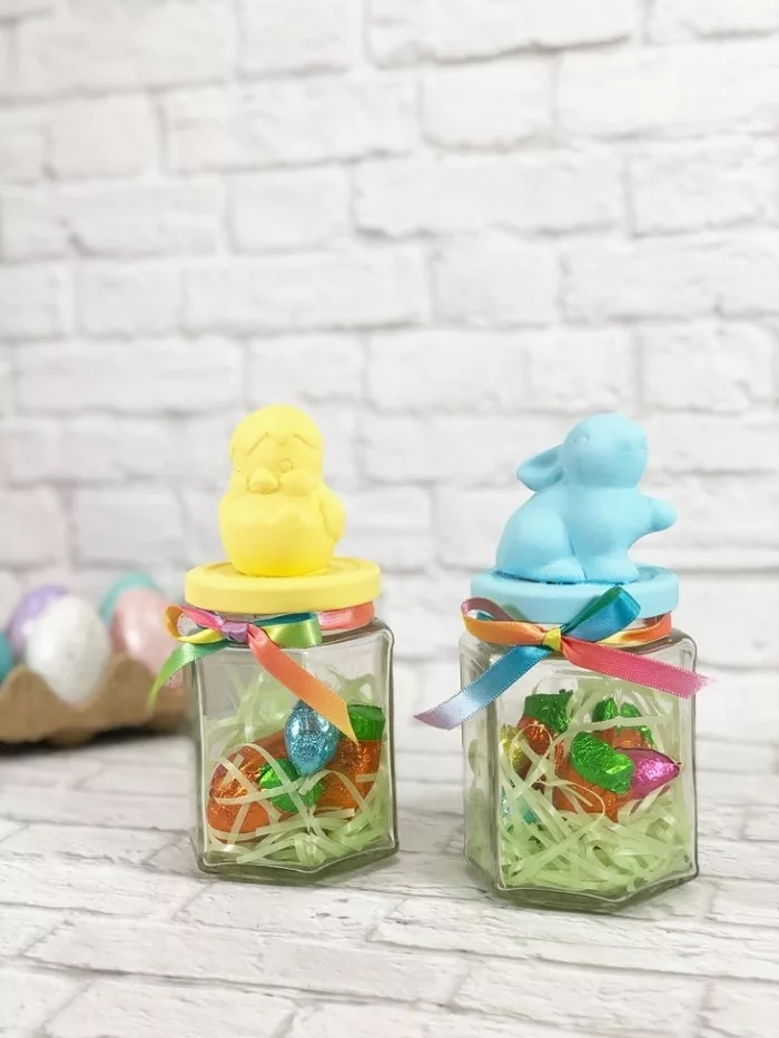Awesome DIY Easter Candy Jars