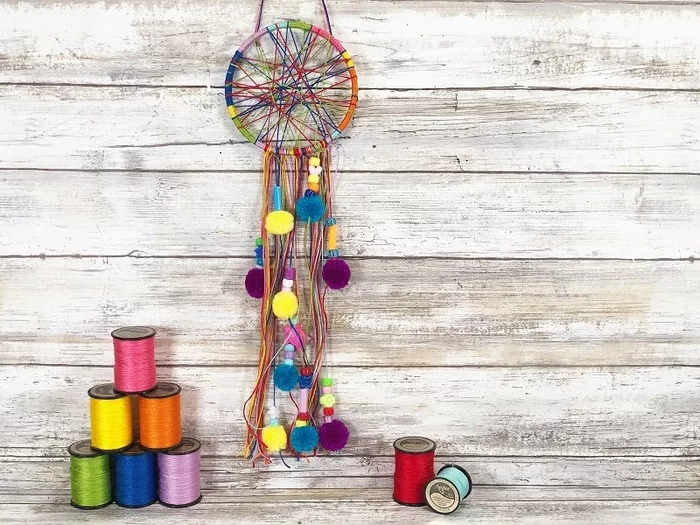30 DIY Dream Catchers Ideas (With Supply Links and Pictures)