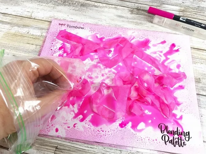 Learn How to Dye Pink Paper with this easy tutorial 