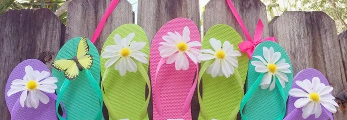 Fuzzy flip best sale flops dollar tree