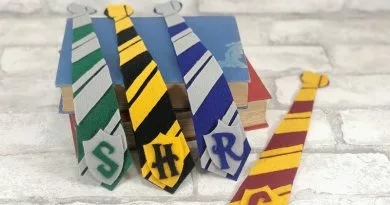 Harry Potter inspired Macrame Book Marks