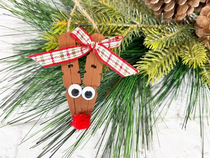 Dollar Tree Christmas DIY Clothespin Reindeer Ornament
