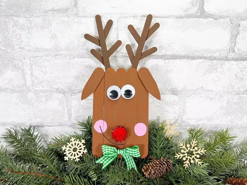 Simple Dollar Tree Craft Stick Christmas Tree – Lizzy & Erin